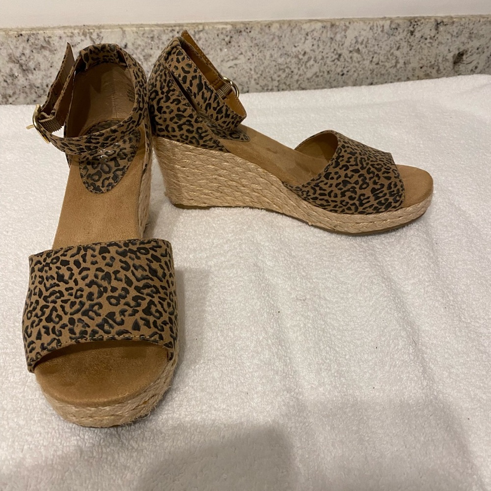 WORN ONCE Style & Co Leopard print Espadrilles SZ 7-1/2